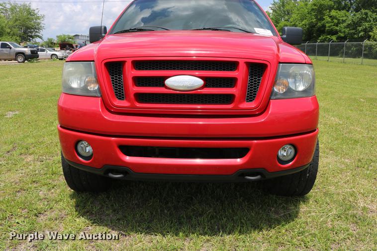 image for item DD8229 2007 Ford F150 SuperCrew pickup truck