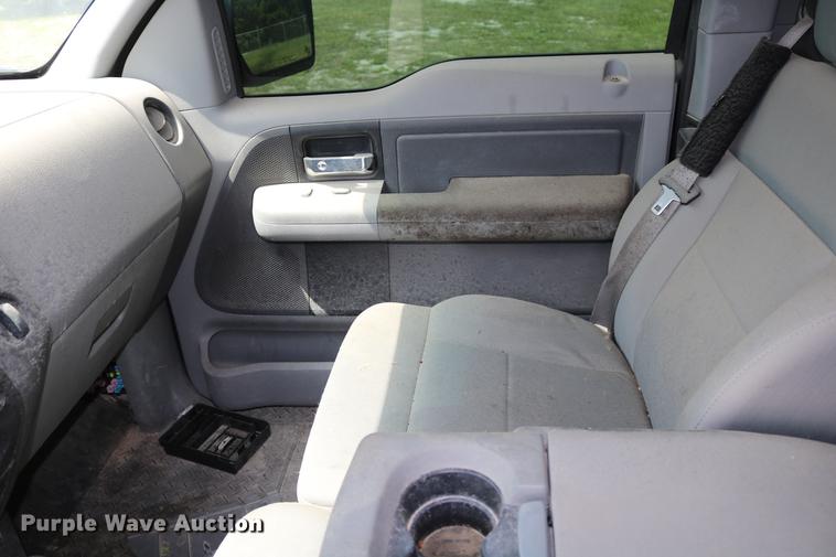 image for item DD8230 2007 Ford F150 SuperCab pickup truck