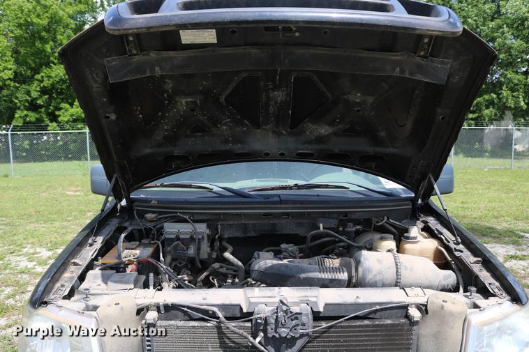 image for item DD8230 2007 Ford F150 SuperCab pickup truck