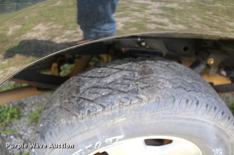 image for item DD8230 2007 Ford F150 SuperCab pickup truck