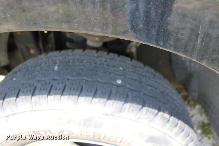 image for item DD8230 2007 Ford F150 SuperCab pickup truck