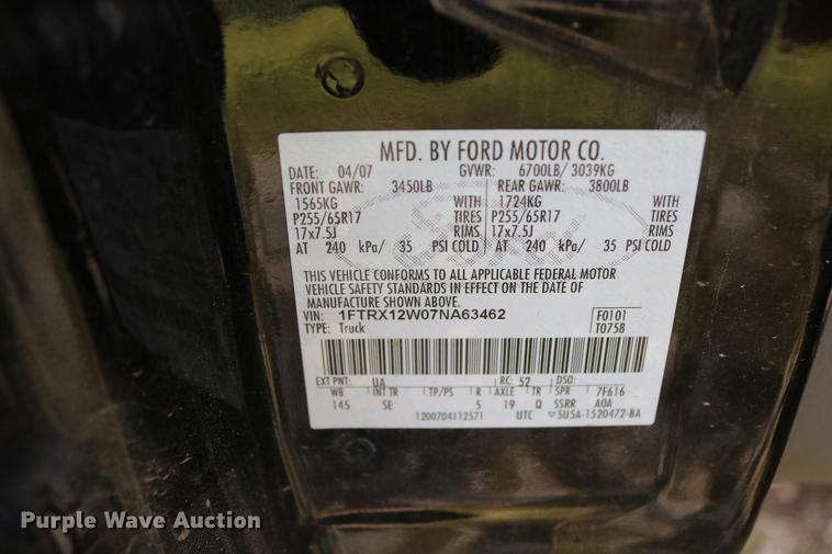 image for item DD8230 2007 Ford F150 SuperCab pickup truck