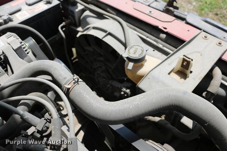 image for item DD8231 1995 Ford Mustang convertible