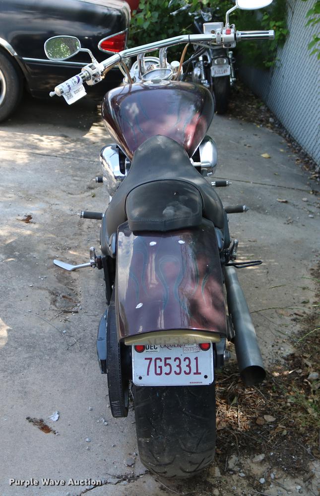 image for item DD8232 2002 Yamaha Road Warrior motorcycle