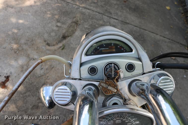 image for item DD8232 2002 Yamaha Road Warrior motorcycle