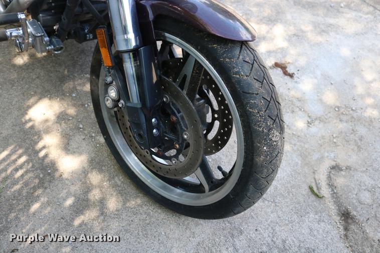 image for item DD8232 2002 Yamaha Road Warrior motorcycle