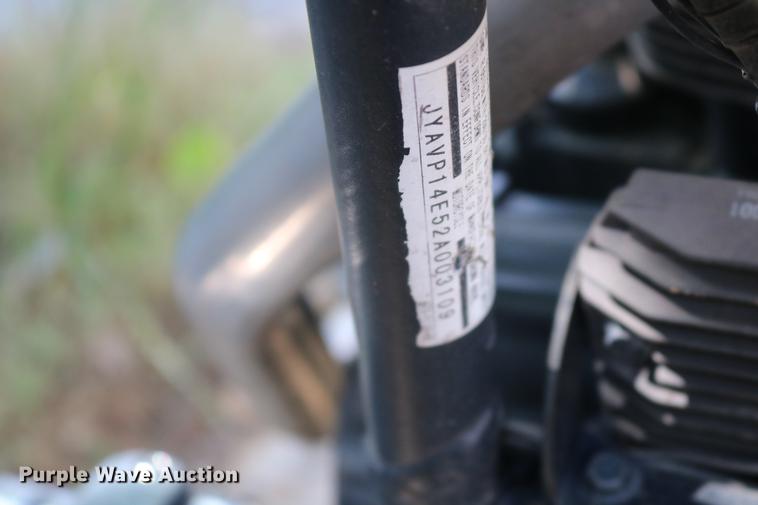 image for item DD8232 2002 Yamaha Road Warrior motorcycle