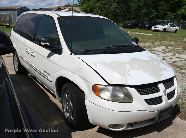 image for item DD8235 2001 Dodge Grand Caravan van
