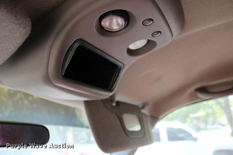 image for item DD8238 1999 GMC Sierra 1500 Ext. Cab pickup truck