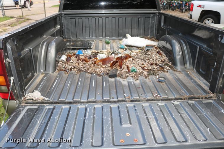 image for item DD8238 1999 GMC Sierra 1500 Ext. Cab pickup truck