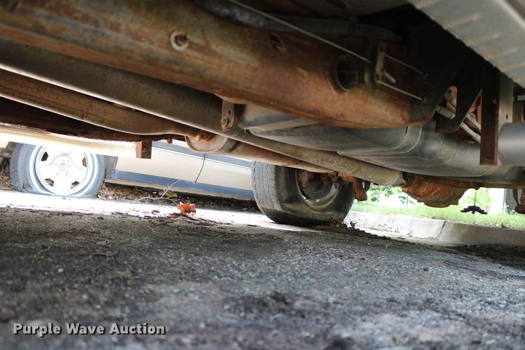 image for item DD8238 1999 GMC Sierra 1500 Ext. Cab pickup truck