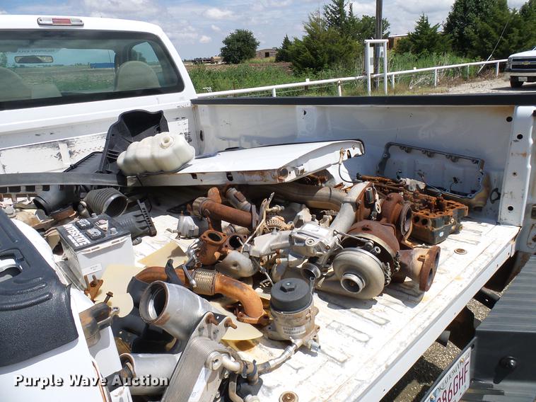 image for item DD8363 2008 Ford F350 Super Duty pickup truck