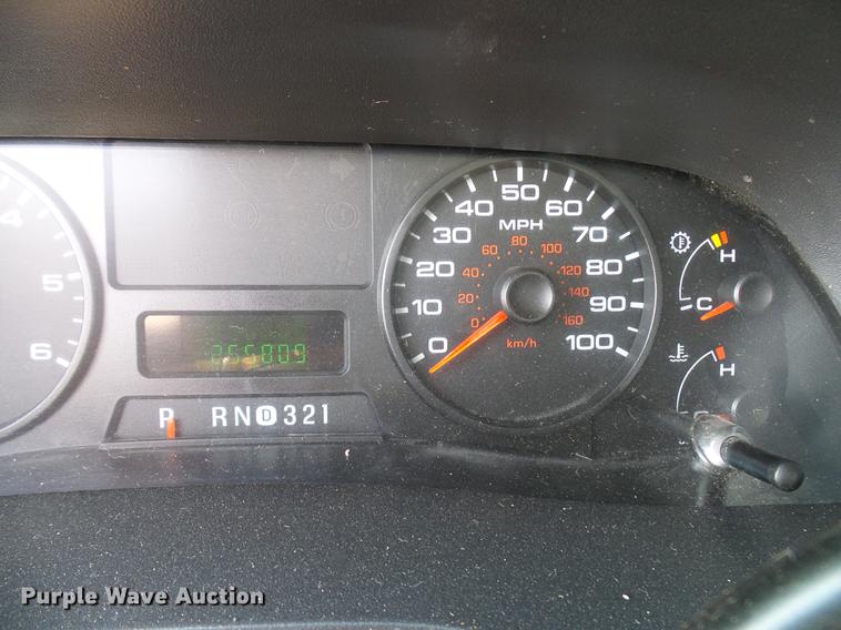 image for item DD8368 2007 Ford F250 Super Duty SuperCab pickup truck