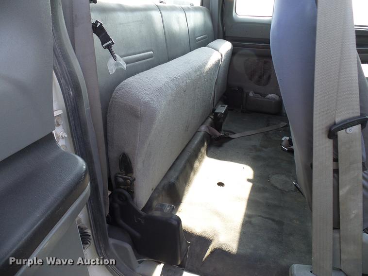 image for item DD8368 2007 Ford F250 Super Duty SuperCab pickup truck