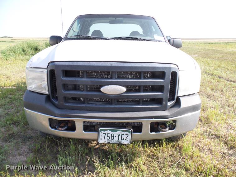 image for item DD8368 2007 Ford F250 Super Duty SuperCab pickup truck