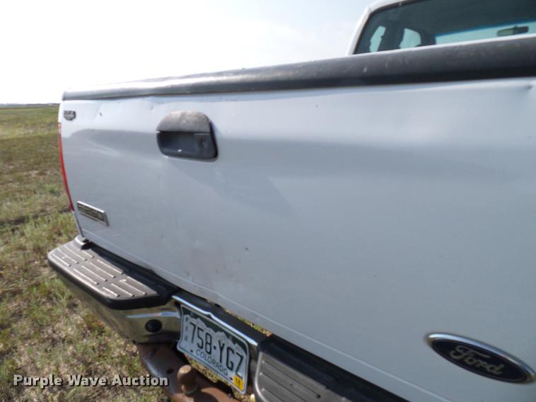 image for item DD8368 2007 Ford F250 Super Duty SuperCab pickup truck