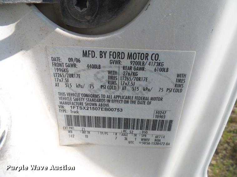 image for item DD8368 2007 Ford F250 Super Duty SuperCab pickup truck