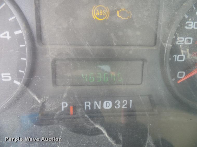 image for item DD8370 2007 Ford F350 Super Duty truck cab and chassis