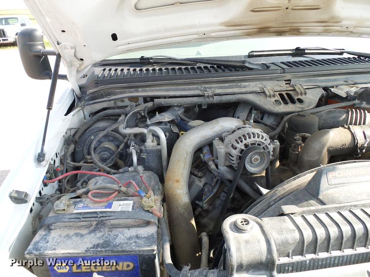 image for item DD8370 2007 Ford F350 Super Duty truck cab and chassis