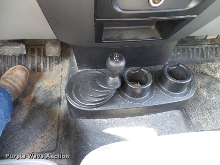 image for item DD8371 2005 Ford F150 SuperCab pickup truck