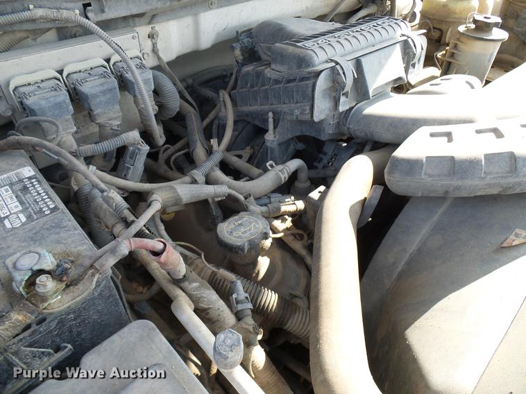 image for item DD8371 2005 Ford F150 SuperCab pickup truck