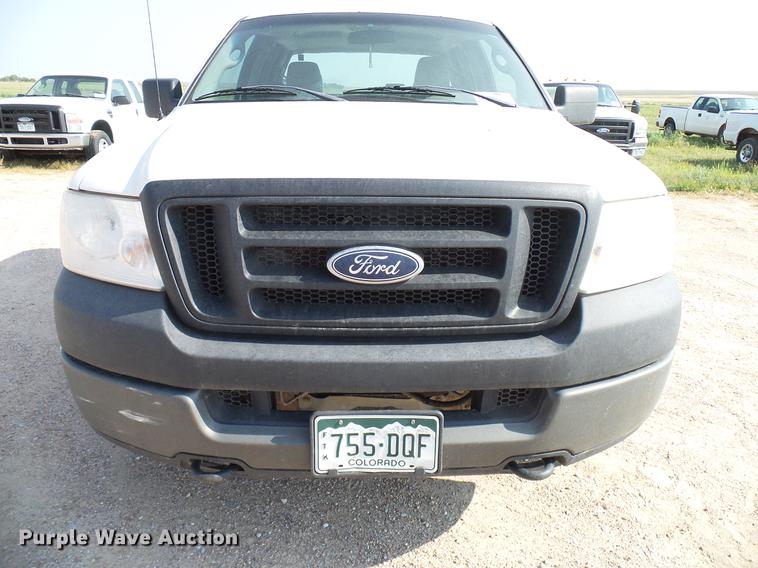 image for item DD8371 2005 Ford F150 SuperCab pickup truck