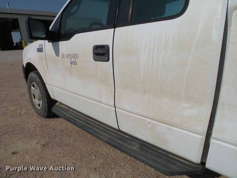 image for item DD8371 2005 Ford F150 SuperCab pickup truck