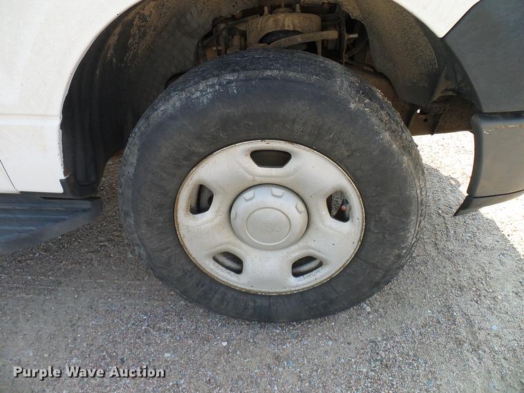 image for item DD8371 2005 Ford F150 SuperCab pickup truck