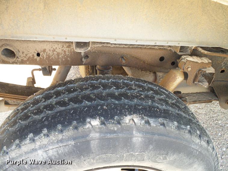 image for item DD8371 2005 Ford F150 SuperCab pickup truck