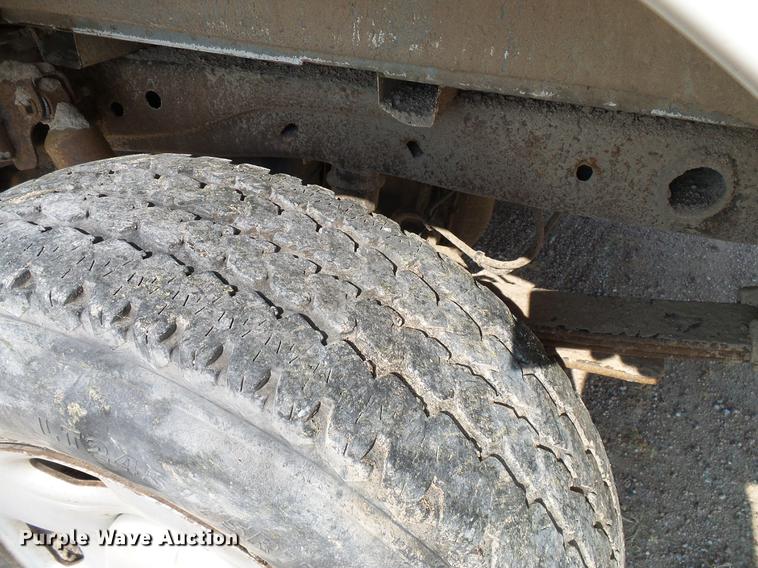 image for item DD8371 2005 Ford F150 SuperCab pickup truck