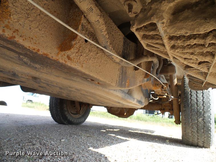 image for item DD8371 2005 Ford F150 SuperCab pickup truck