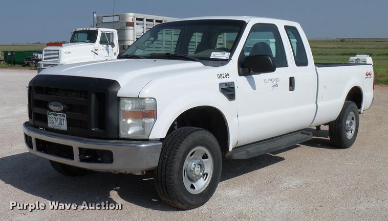 image for item DD8373 2008 Ford F250 Super Duty SuperCab pickup truck