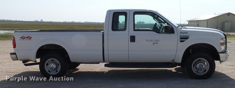 image for item DD8373 2008 Ford F250 Super Duty SuperCab pickup truck