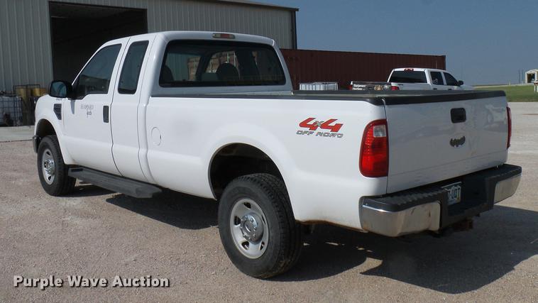 image for item DD8373 2008 Ford F250 Super Duty SuperCab pickup truck