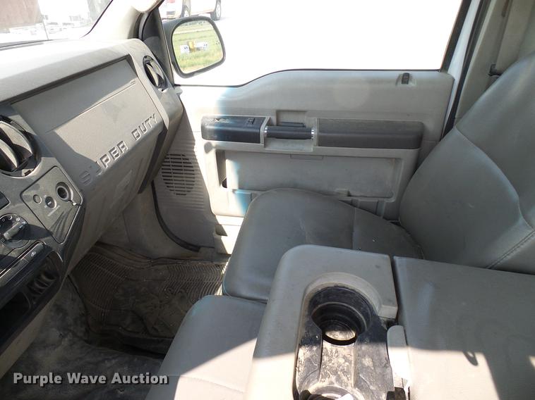 image for item DD8373 2008 Ford F250 Super Duty SuperCab pickup truck