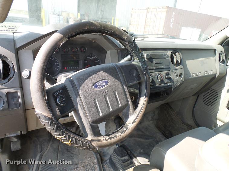image for item DD8373 2008 Ford F250 Super Duty SuperCab pickup truck