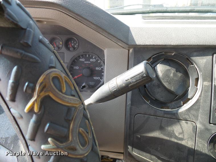 image for item DD8373 2008 Ford F250 Super Duty SuperCab pickup truck