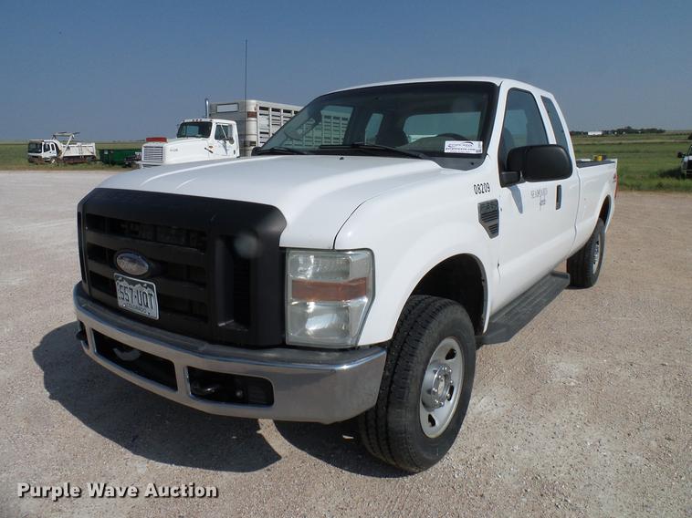 image for item DD8373 2008 Ford F250 Super Duty SuperCab pickup truck