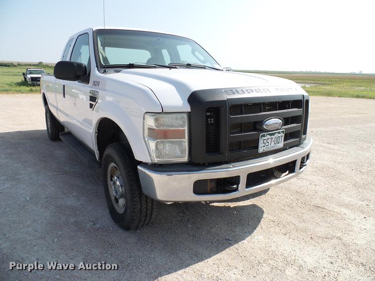 image for item DD8373 2008 Ford F250 Super Duty SuperCab pickup truck