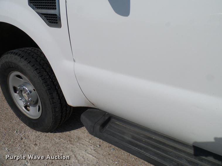 image for item DD8373 2008 Ford F250 Super Duty SuperCab pickup truck