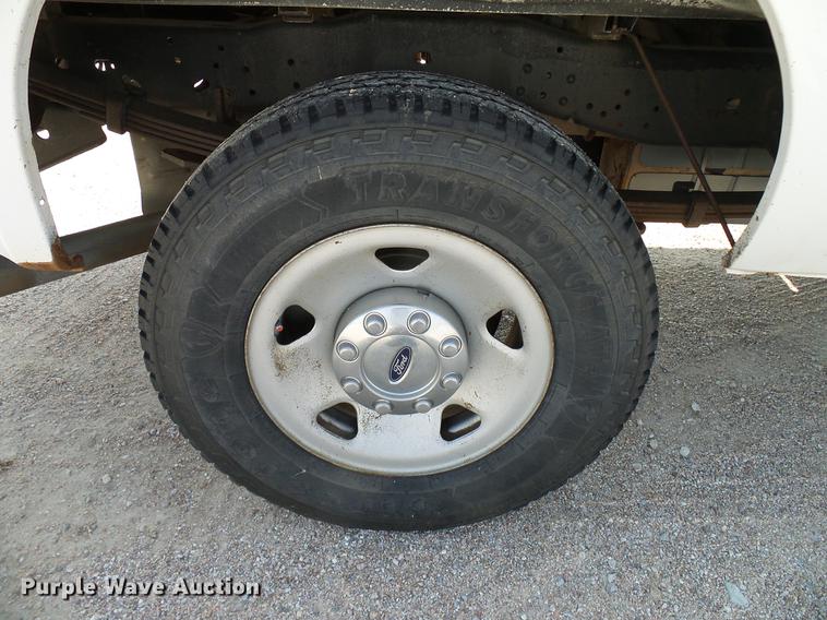 image for item DD8373 2008 Ford F250 Super Duty SuperCab pickup truck