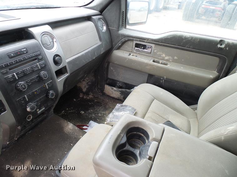 image for item DD8382 2010 Ford F150 SuperCrew pickup truck