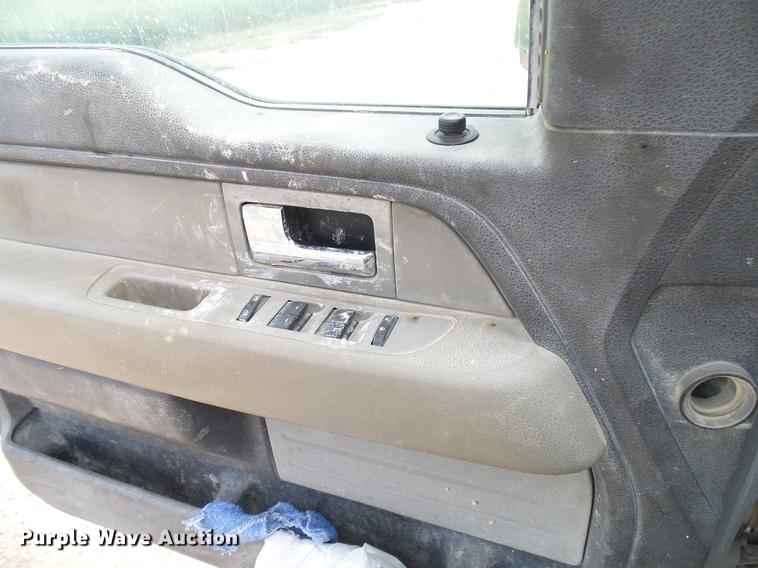 image for item DD8382 2010 Ford F150 SuperCrew pickup truck