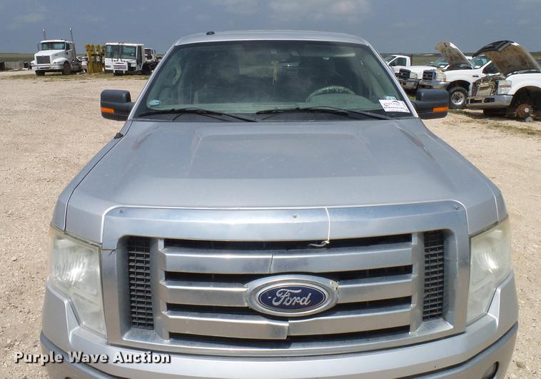 image for item DD8382 2010 Ford F150 SuperCrew pickup truck
