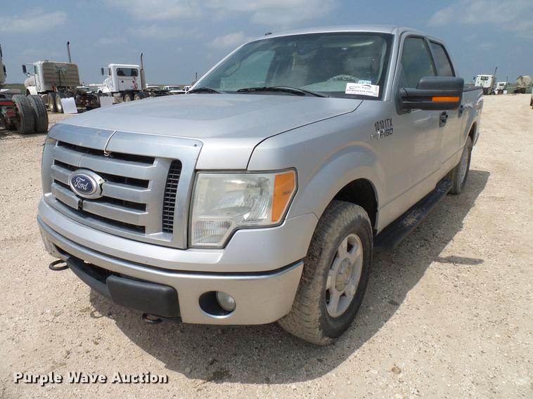 image for item DD8382 2010 Ford F150 SuperCrew pickup truck
