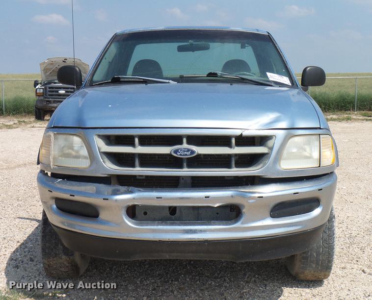image for item DD8386 1998 Ford F150 pickup truck