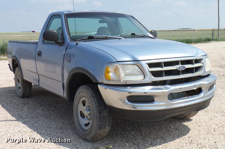 image for item DD8386 1998 Ford F150 pickup truck