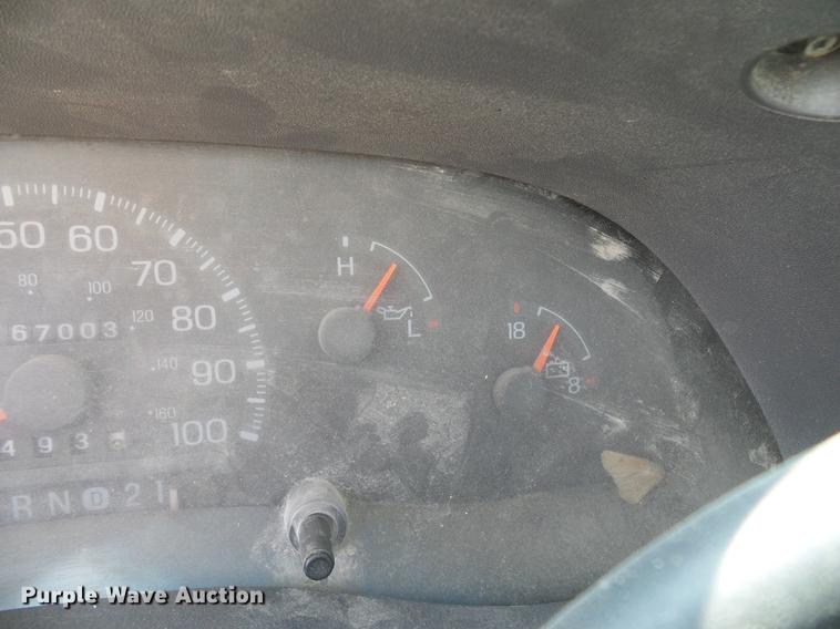 image for item DD8386 1998 Ford F150 pickup truck