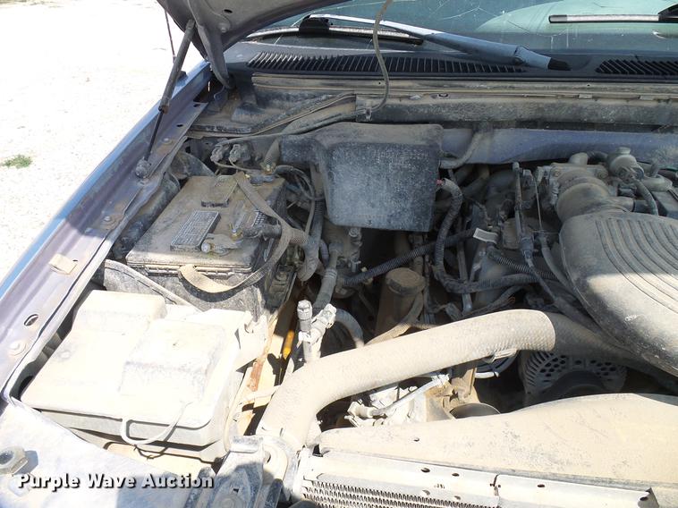 image for item DD8386 1998 Ford F150 pickup truck