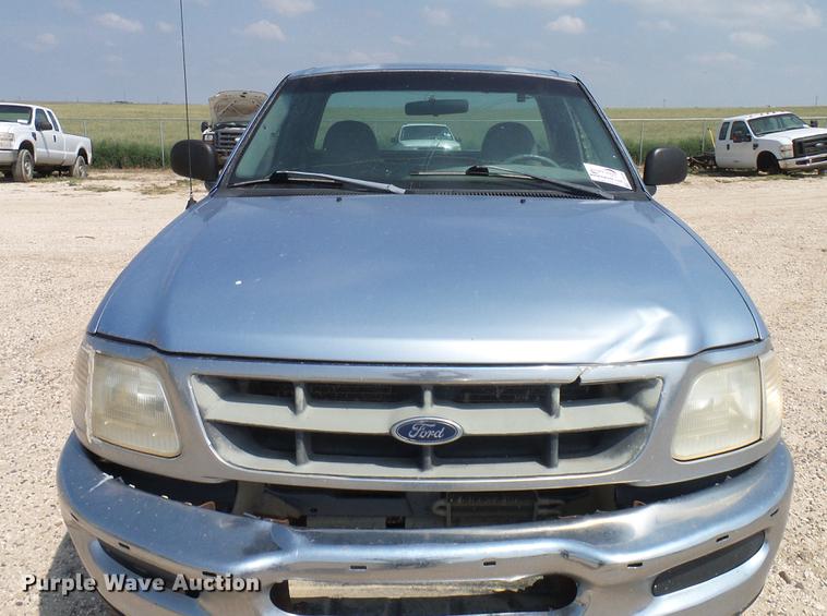 image for item DD8386 1998 Ford F150 pickup truck